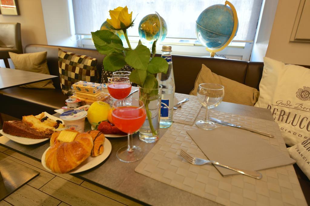 Bed and Breakfast Maison B Турин Екстер'єр фото
